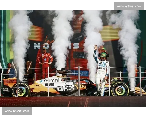 F1年度总冠军争夺战回顾与车队赛季表现全解析